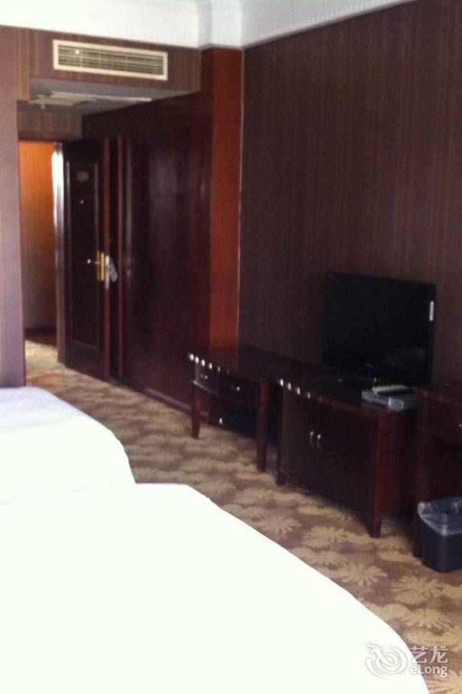 Modern City Inn Chengdu Buitenkant foto